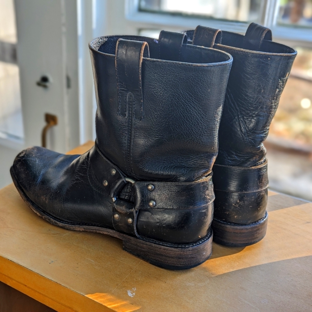 Frye Smith harness boots